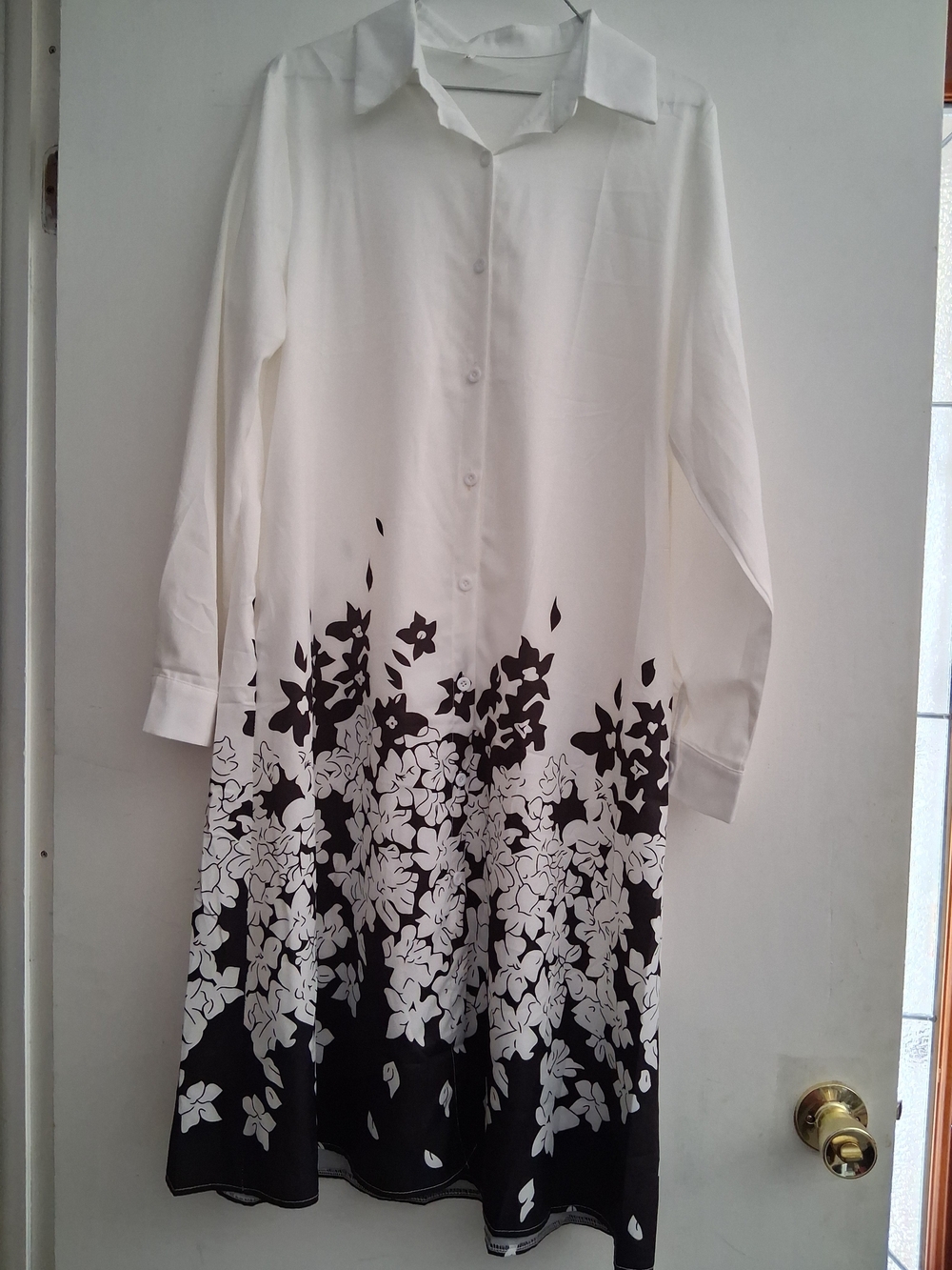 Long-Sleeve White Button-Front Floral Ombre Shirt Dress